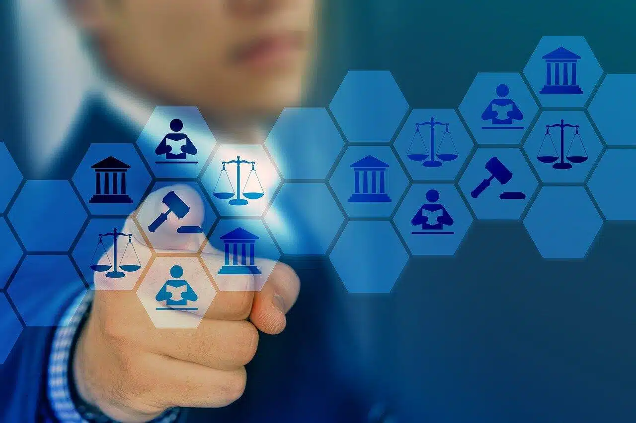 Corporate-Restructuring-Lawyer